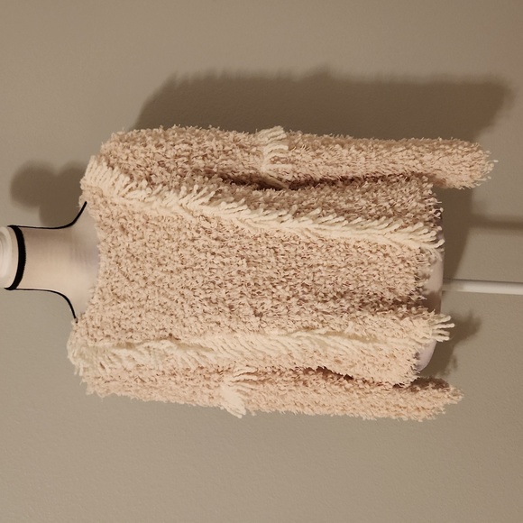 NWOT Free the Roses shag sweater - Picture 3 of 6